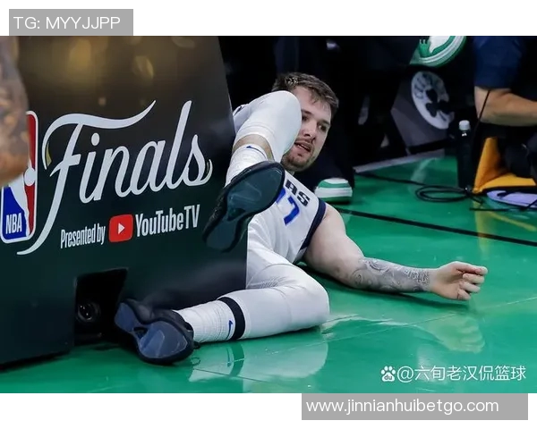 铁!普理查德表现低迷10投仅中2三分球命中率惨淡仅得8分5篮板6助攻